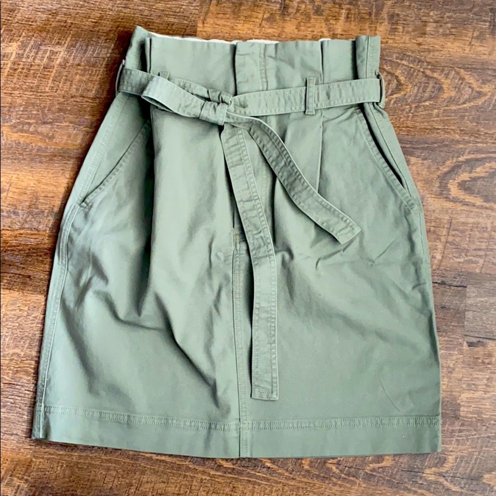 Paper bag waist skirt